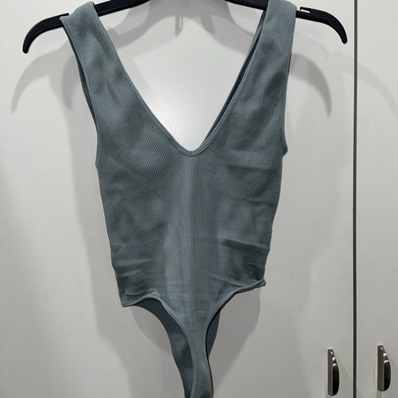 Dynamic - Picture 3 of 3